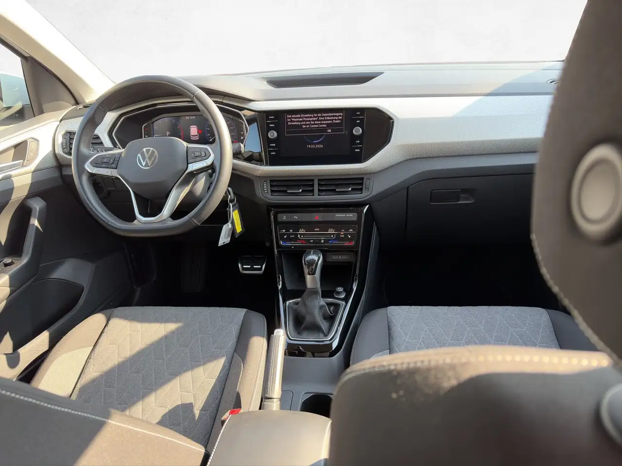 Volkswagen T-Cross Move 1.0 TSI DSG /LED/IQ.Drive/CarPlay — معرض صور السيارة 14