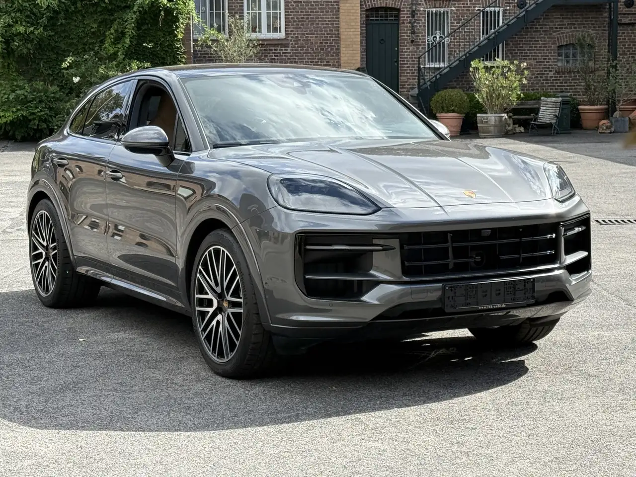 Porsche Cayenne GTS Coupe INNODRIVE*22 TURBO*SOFT-CLOSE* — معرض صور السيارة 6