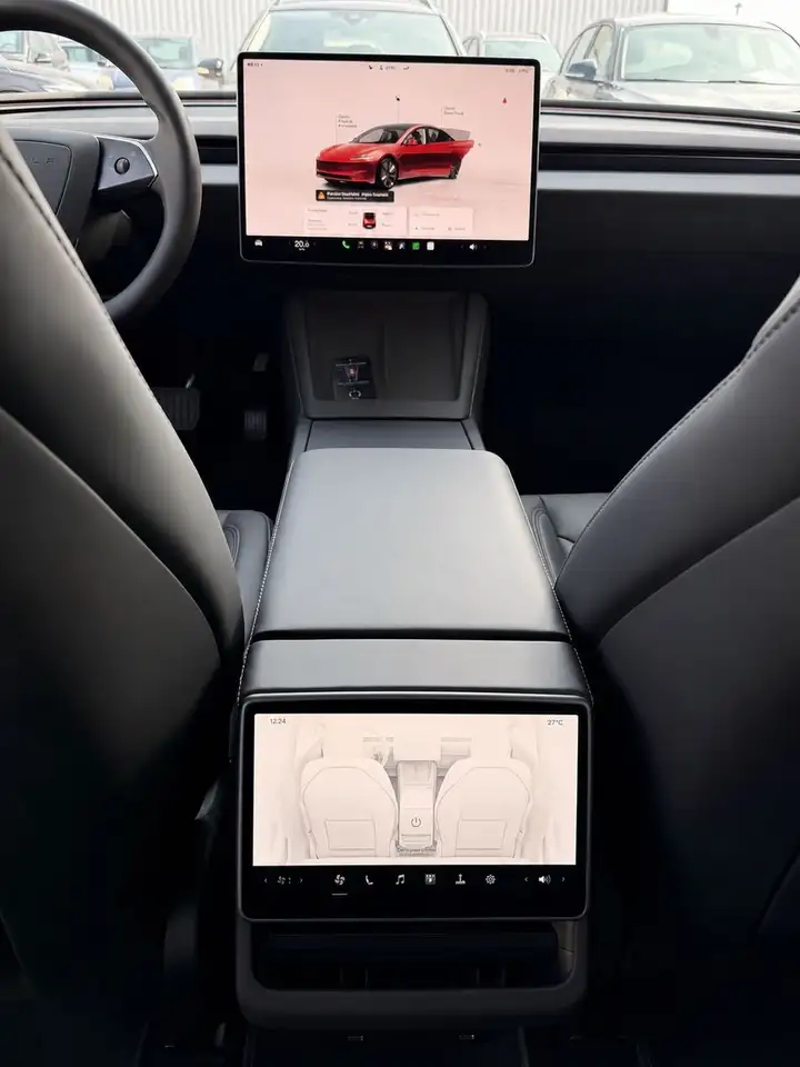 Tesla Model 3 Long Range Dual AWD*HW4* — معرض صور السيارة 29
