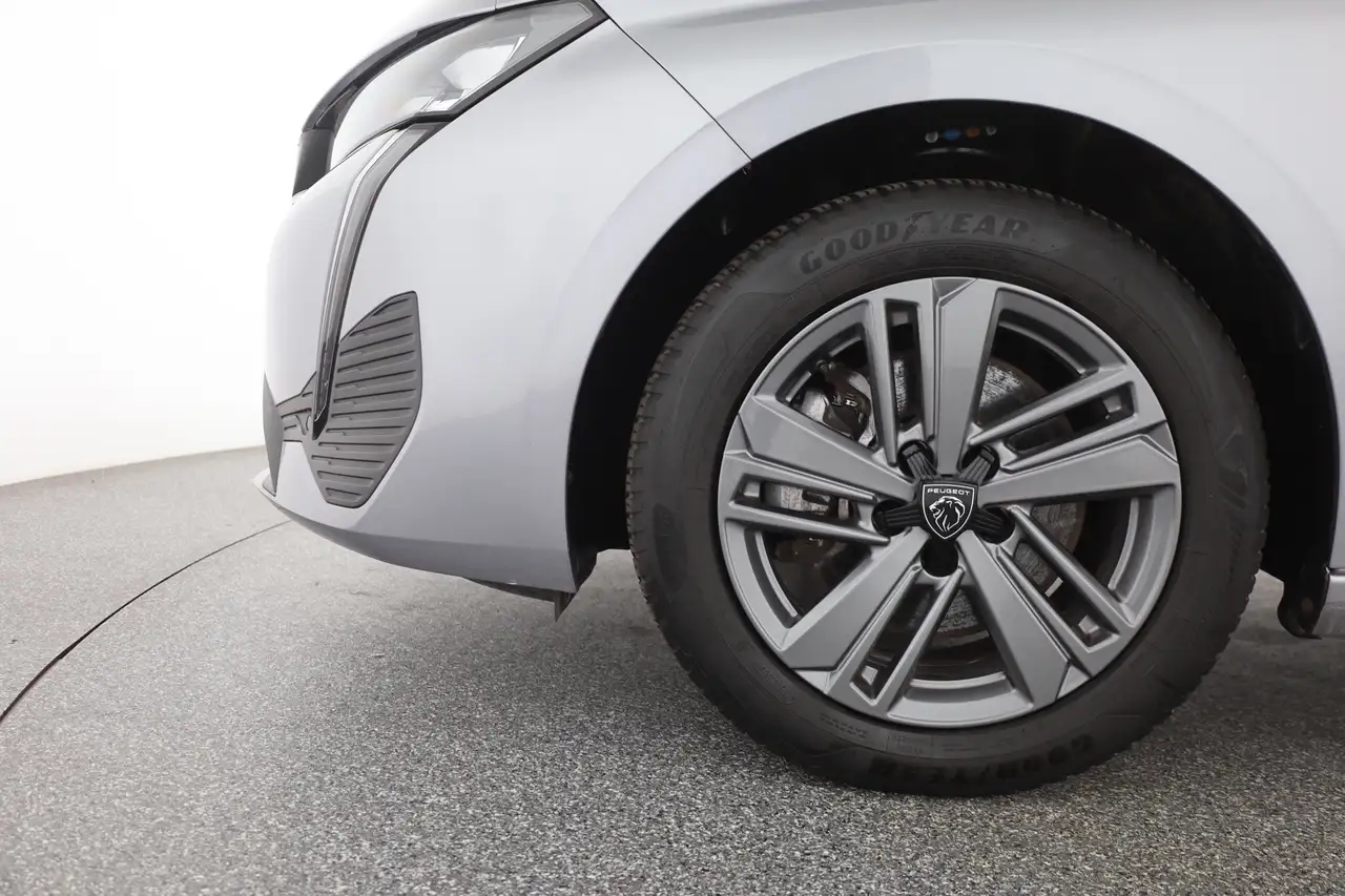 Peugeot 308 SW PureTech 130 Aut. LED ACC Navi — Galería del vehículo 29