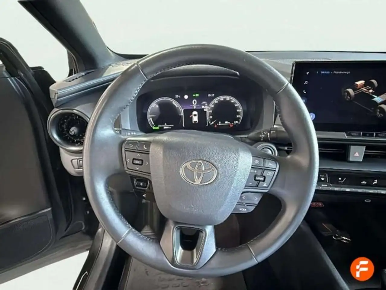 Toyota C-HR 140H Advance — Galería del vehículo 9