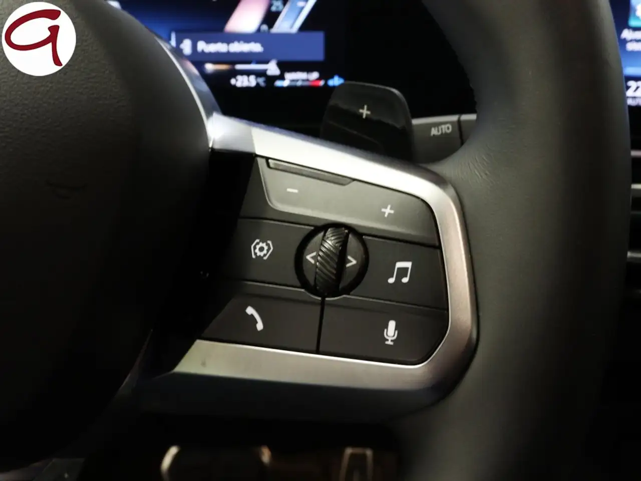 BMW X1 sDrive 18dA — Galerie du véhicule 18