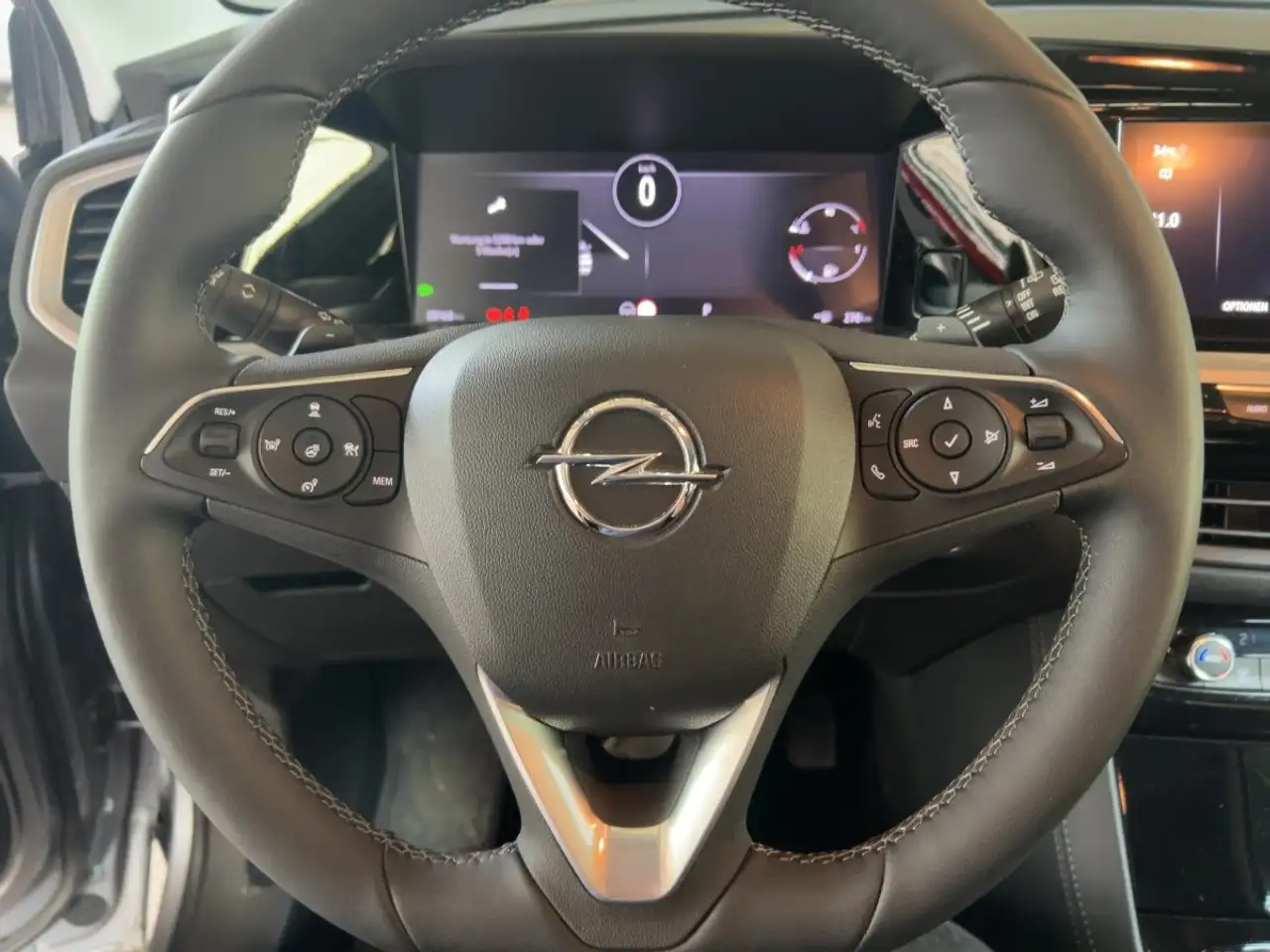 Opel Grandland GS LED+360°KAMERA+NAVI+ALLWETTER — Galería del vehículo 12