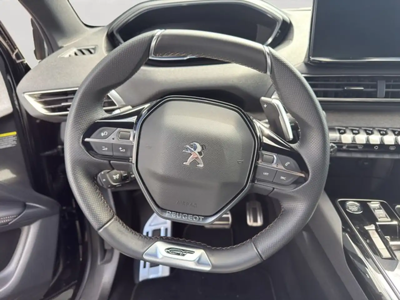 Peugeot 3008 GT HYBRID 136 e-DSC6 El. Heckkl. SHZ EASY-PAKET — معرض صور السيارة 11