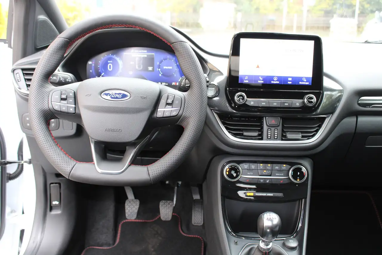Ford Puma ST-Line/Winter-Paket/Fahrerassistenz-Paket/Hybrid — معرض صور السيارة 13