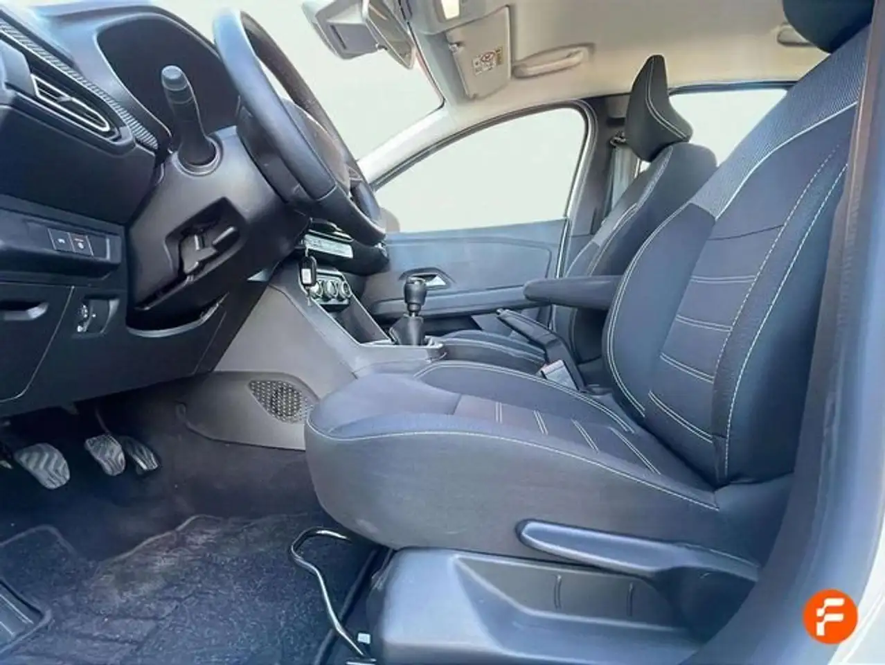 Dacia Sandero Essential 74kW (100CV) ECO-G — Vehicle gallery 14