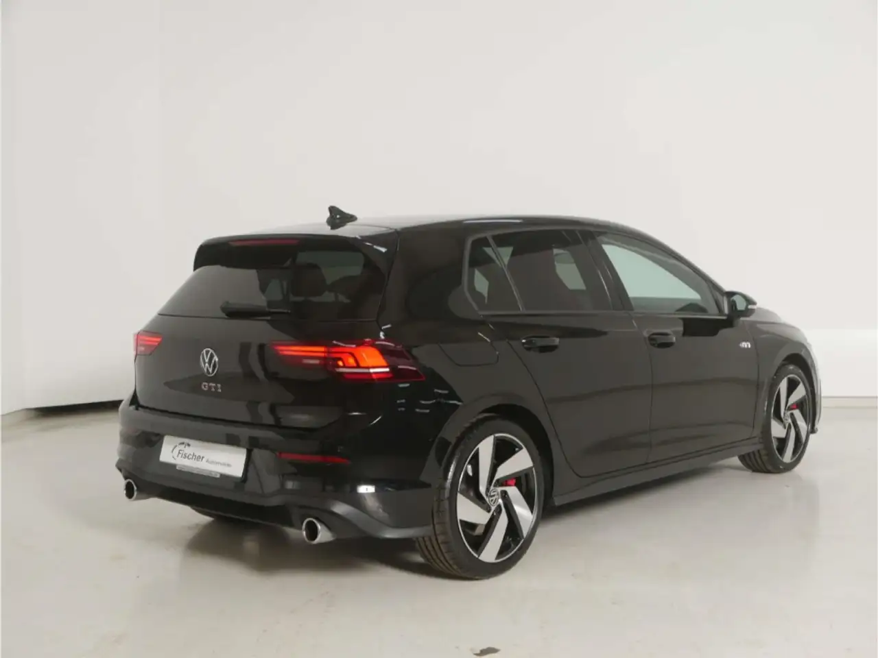 Volkswagen Golf GTI 2.0 TSI Black Style DSG AHK/LED/NAV/HUD — Vehicle gallery 6