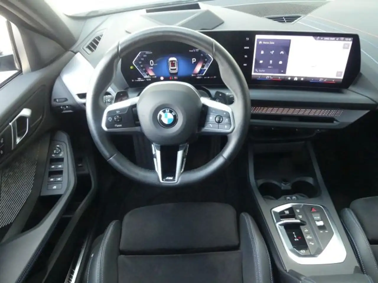 BMW 120 i M Sportpak. PRO Headup°Massage°19Zoll°360° — Vehicle gallery 14