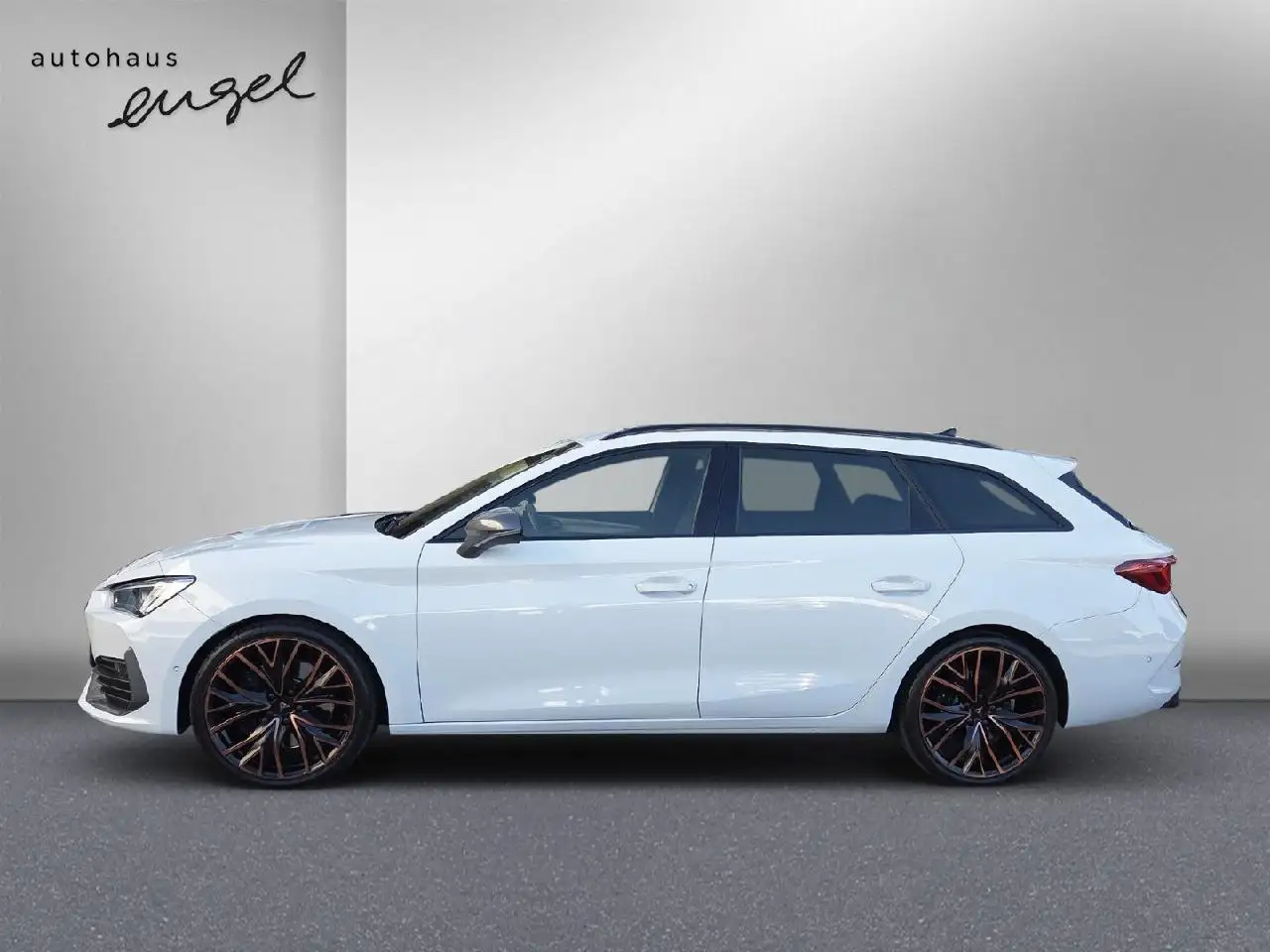 CUPRA Leon VZ 4Drive,PANO,BEATS,ACC,MEMORY,KAMERA,NAVI,LED, — Galería del vehículo 4