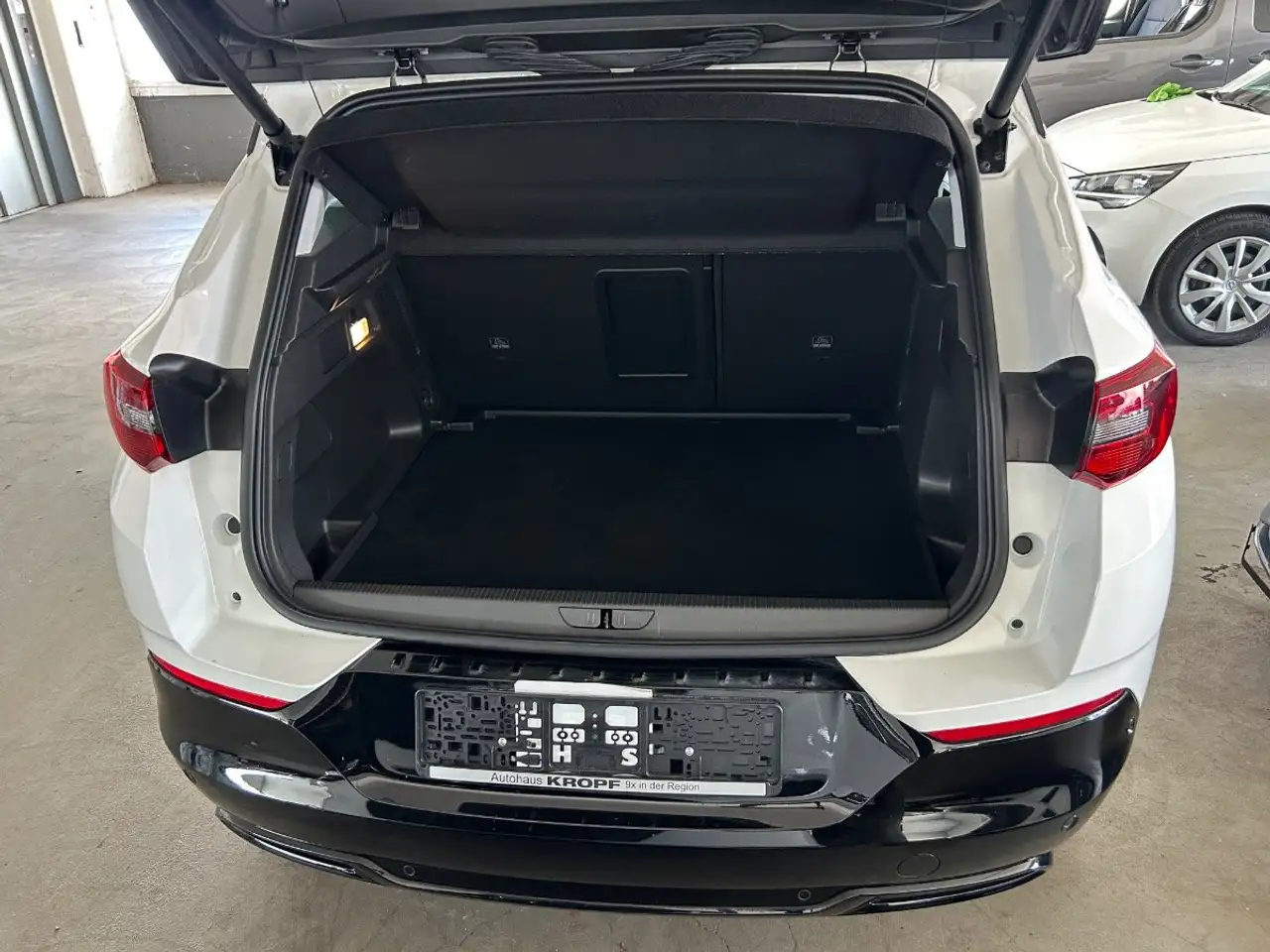 Opel Grandland 1.2 Turbo GS Line LED+Navi+SHZ+360+LM — Galería del vehículo 7