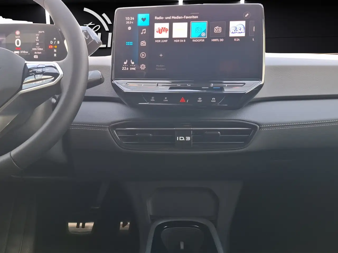Volkswagen ID.3 Pro Matrix Navi ACC Pano RFK DCC SHZ 19" — معرض صور السيارة 15