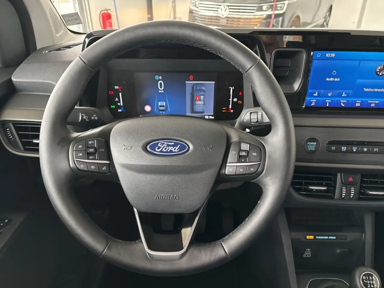 Ford Tourneo Courier Titanium 1.0 EcoBoost DAB RFK Winter.P. 2 — Galería del vehículo 9
