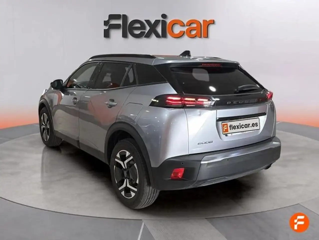 Peugeot 2008 Allure Gasolina 100 S&S 6 Vel. MAN — معرض صور السيارة 5