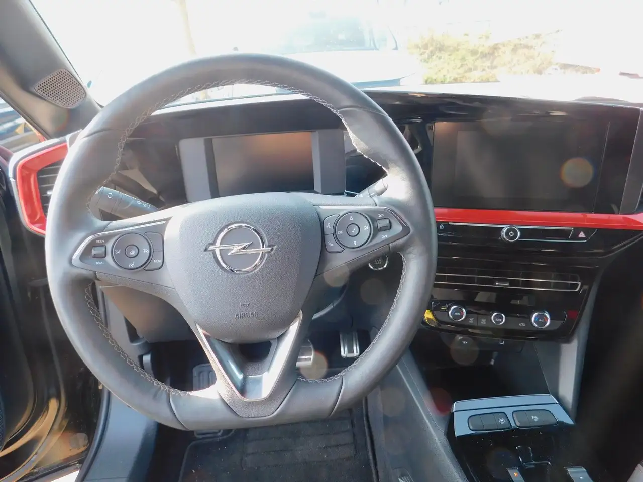 Opel Mokka-E GS Line — معرض صور السيارة 11