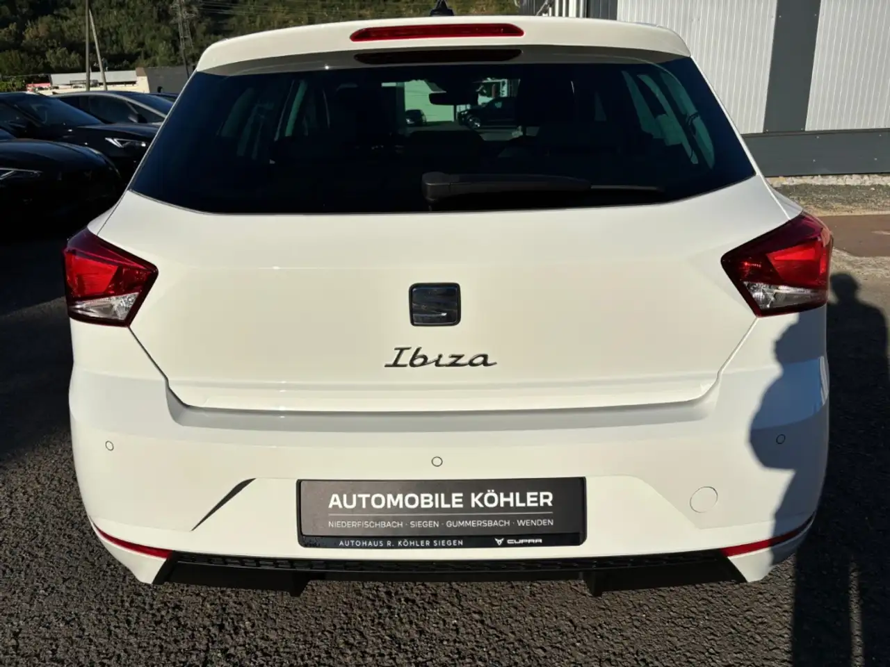 SEAT Ibiza Style Edition Digitales Cockpit LED Apple CarPlay — Galería del vehículo 4