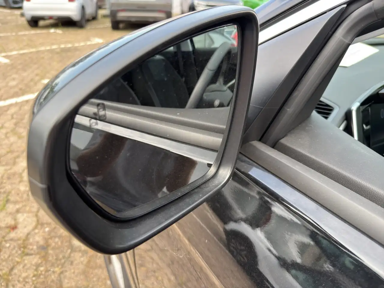 Opel Grandland 1.2 Turbo Enjoy 360+LED+SHZ+2xKlima — Galería del vehículo 22