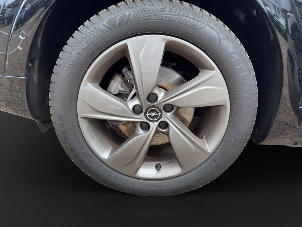 Opel Grandland 1.2 Turbo Enjoy 360+LED+SHZ+2xKlima — Galería del vehículo 17