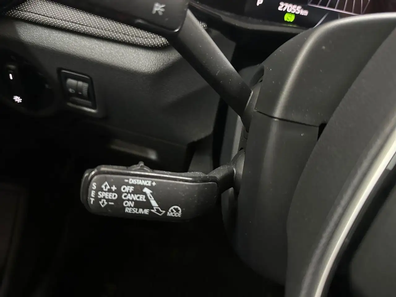 Skoda Fabia Selection 1.0 TSI DSG+LED+SHZ+ACC+CAM+KEYless — Galería del vehículo 19