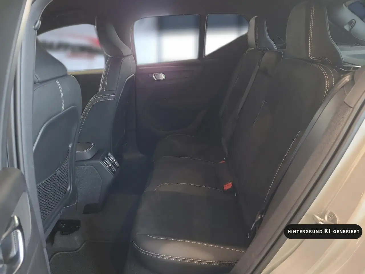 Volvo XC40 B3 (Benzin) Plus Dark 2WD - ACC/LED/360° — Galerie du véhicule 15