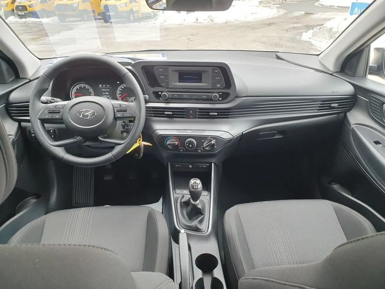 Hyundai BAYON 1.0 T-GDI 48V-Hybrid Select — Galerie du véhicule 10