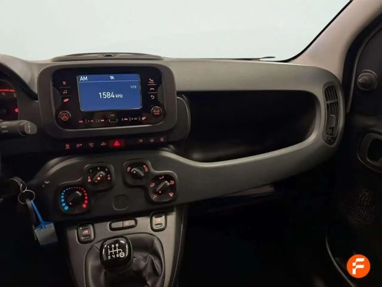 Fiat Panda Hybrid 1.0 GSE Van — Vehicle gallery 17