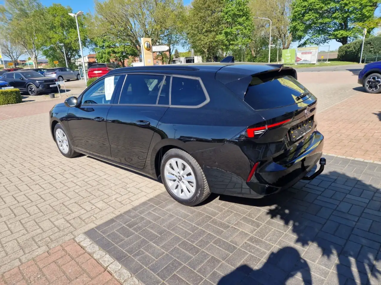 Opel Astra L Sports Tourer Enjoy 1.2 Turbo EU6e AHK KAMERA SH — Galería del vehículo 14