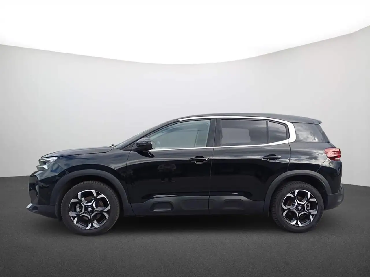 Citroen C5 Aircross Hybrid 1 — Vehicle gallery 5