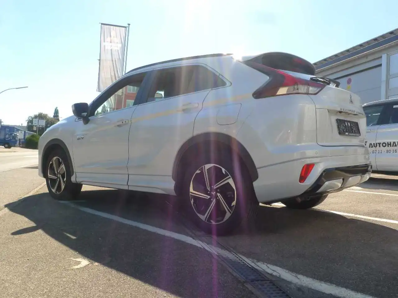 Mitsubishi Eclipse Cross Plug-in Hybrid Select 2.4 4WD — Galería del vehículo 4