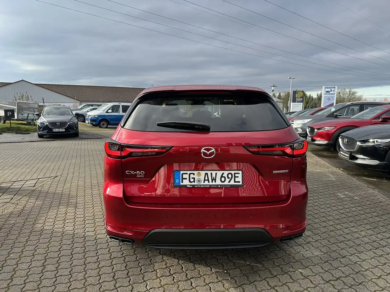 Mazda CX-60 2.5L e-SKYACTIV PHEV HOMURA CON-P DRI-P COM-P PAN- — Galería del vehículo 6