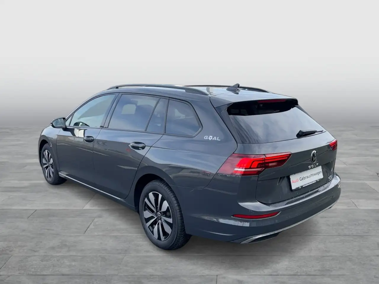 Volkswagen Golf VIII Variant 1.5 eTSI DSG Goal LED AHK PDC SHZ ACC — Galería del vehículo 3