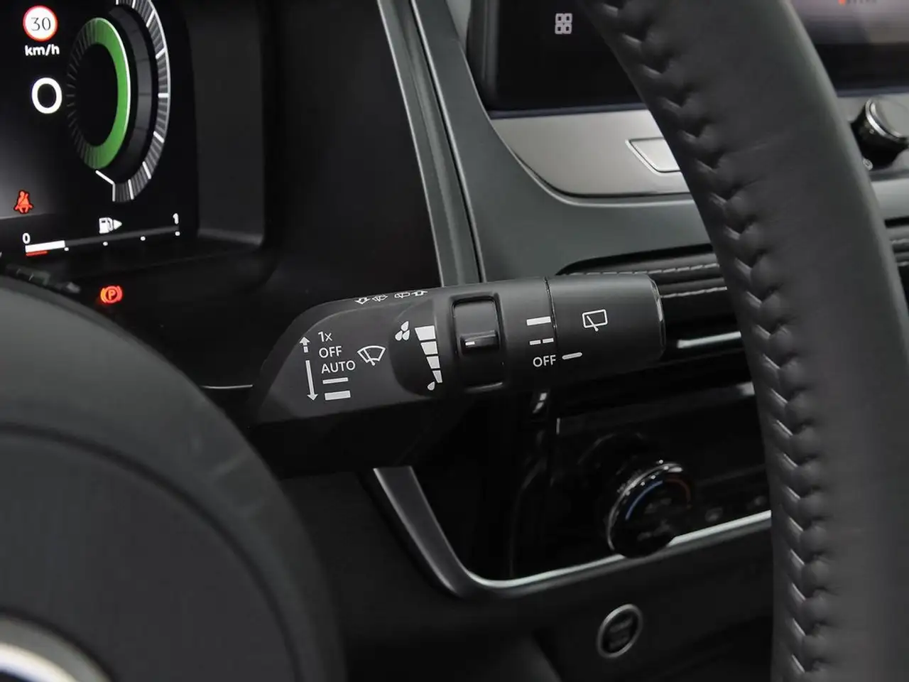 Nissan Qashqai DIG-T 103kW N-Connecta — Galerie du véhicule 16