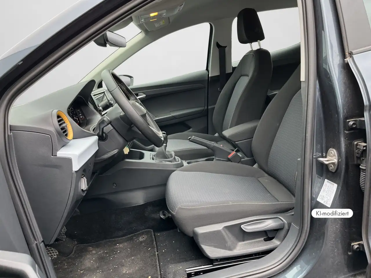 SEAT Ibiza Style 1.0 TSI — معرض صور السيارة 12