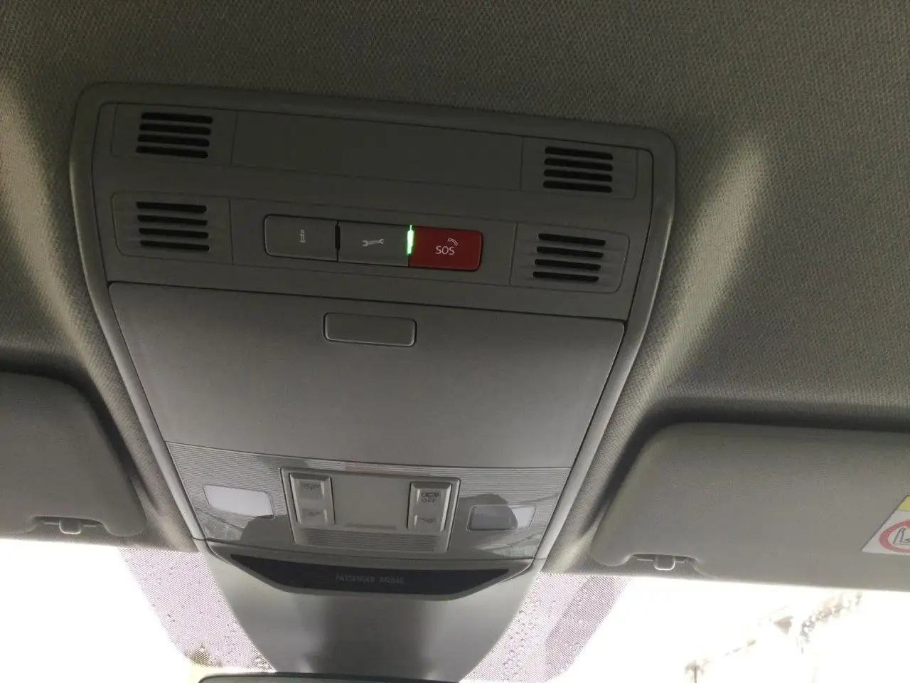 Skoda Kamiq 1.0 TSI DSG Selection LED ACC APP Kamera — Galería del vehículo 16
