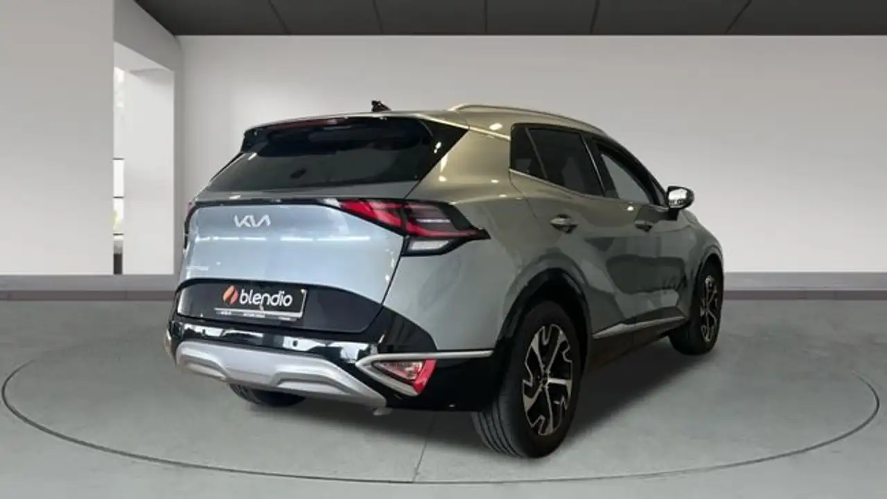 Kia Sportage 1.6 T-GDI MHEV 150CV TECH 5P — معرض صور السيارة 5