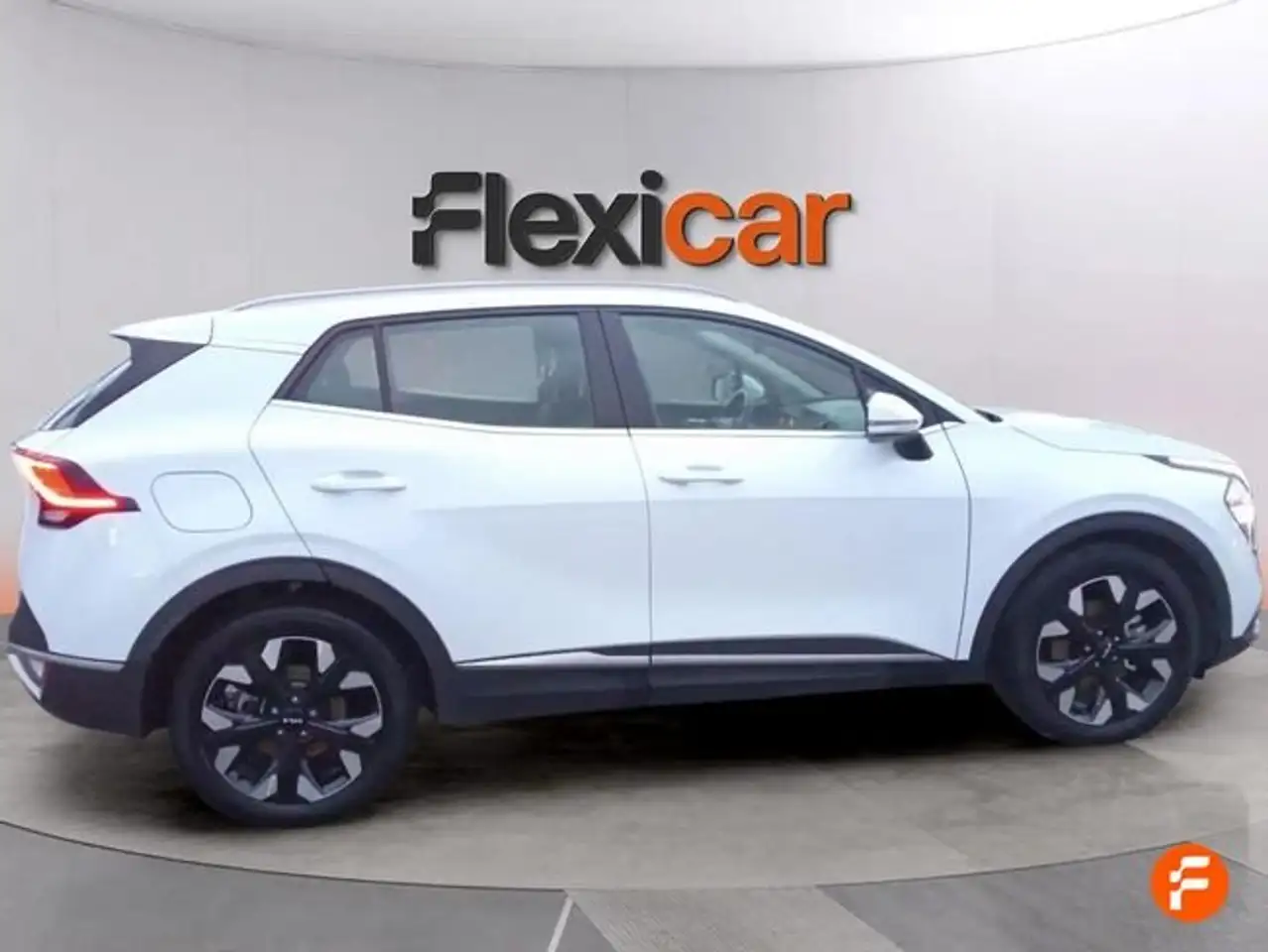 Kia Sportage 1.6 T-GDi PHEV 198kW (265CV) Drive 4x4 — Vehicle gallery 8
