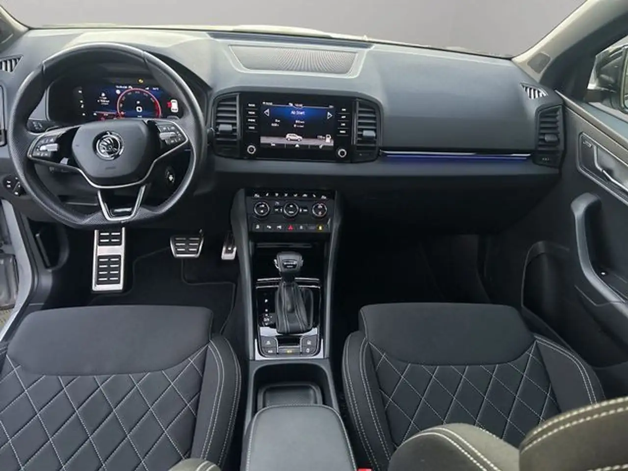 Skoda Karoq 2.0 TSI 4x4 DSG Sportline+ACC+Panorama+ — Galería del vehículo 10