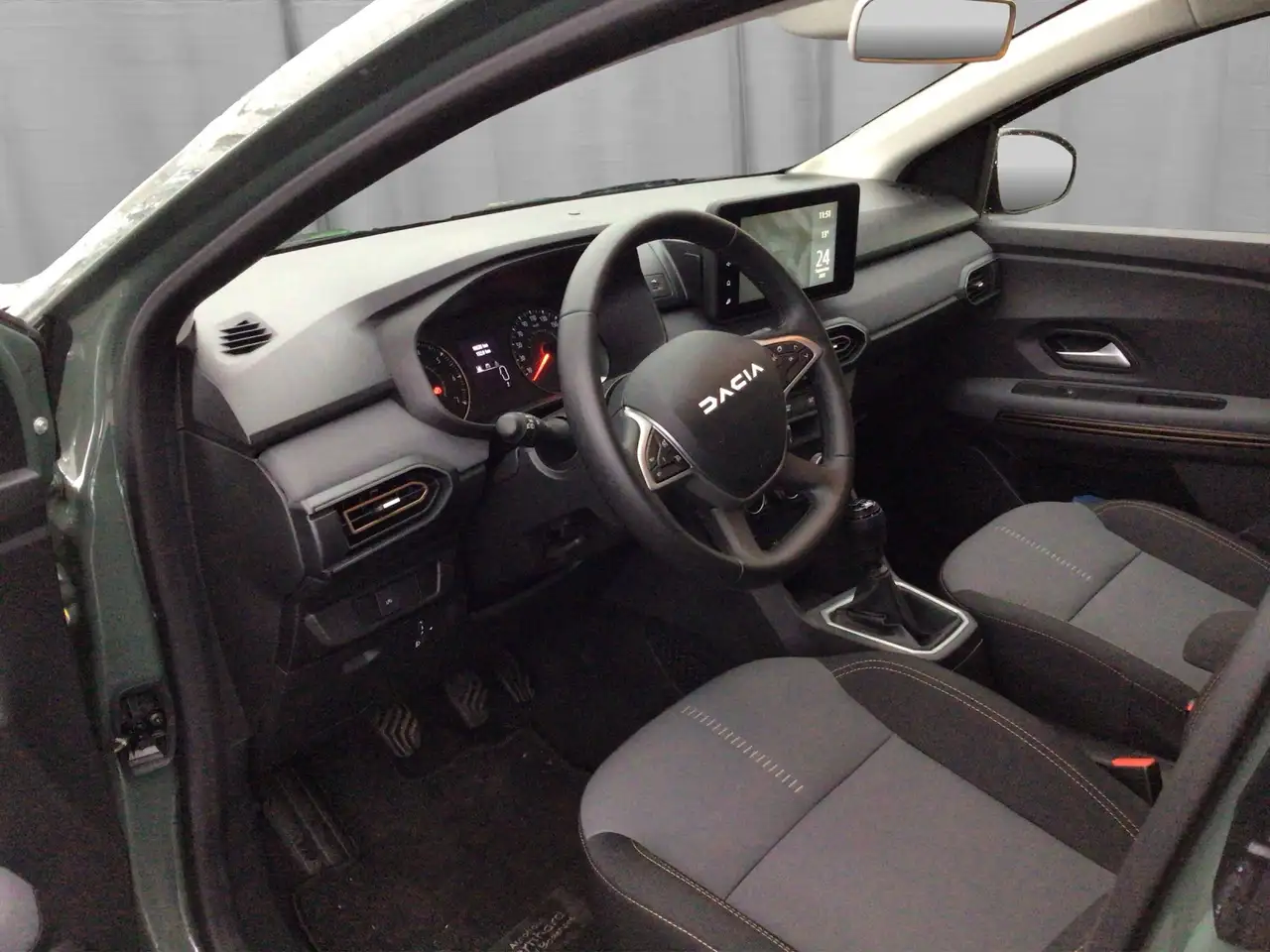 Dacia Sandero Stepway Extreme+ TCe 100 ECO-G — Galerie du véhicule 10