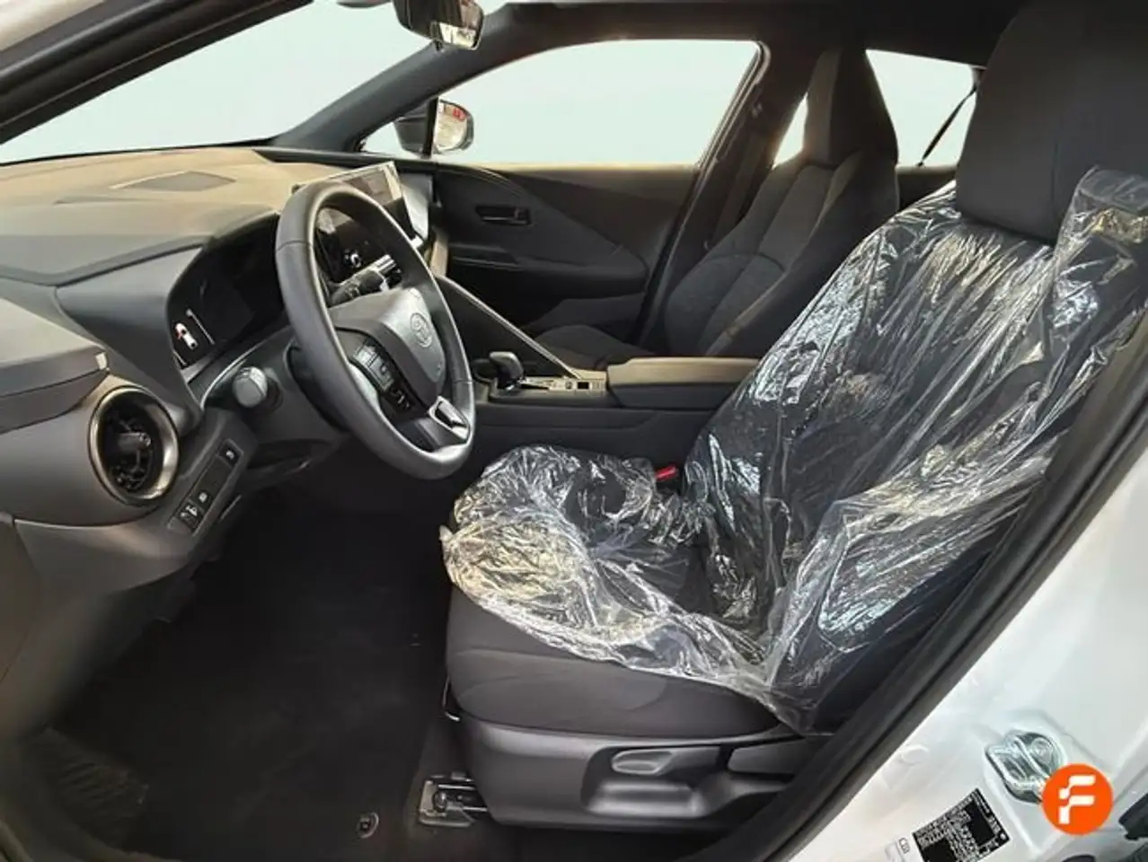 Toyota C-HR 140H Advance — Galerie du véhicule 15