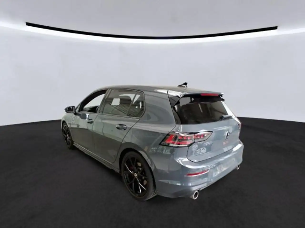 Volkswagen Golf GTI KAMERA KLIMA PDC IQ.LIGHT DAB+ — Galería del vehículo 4