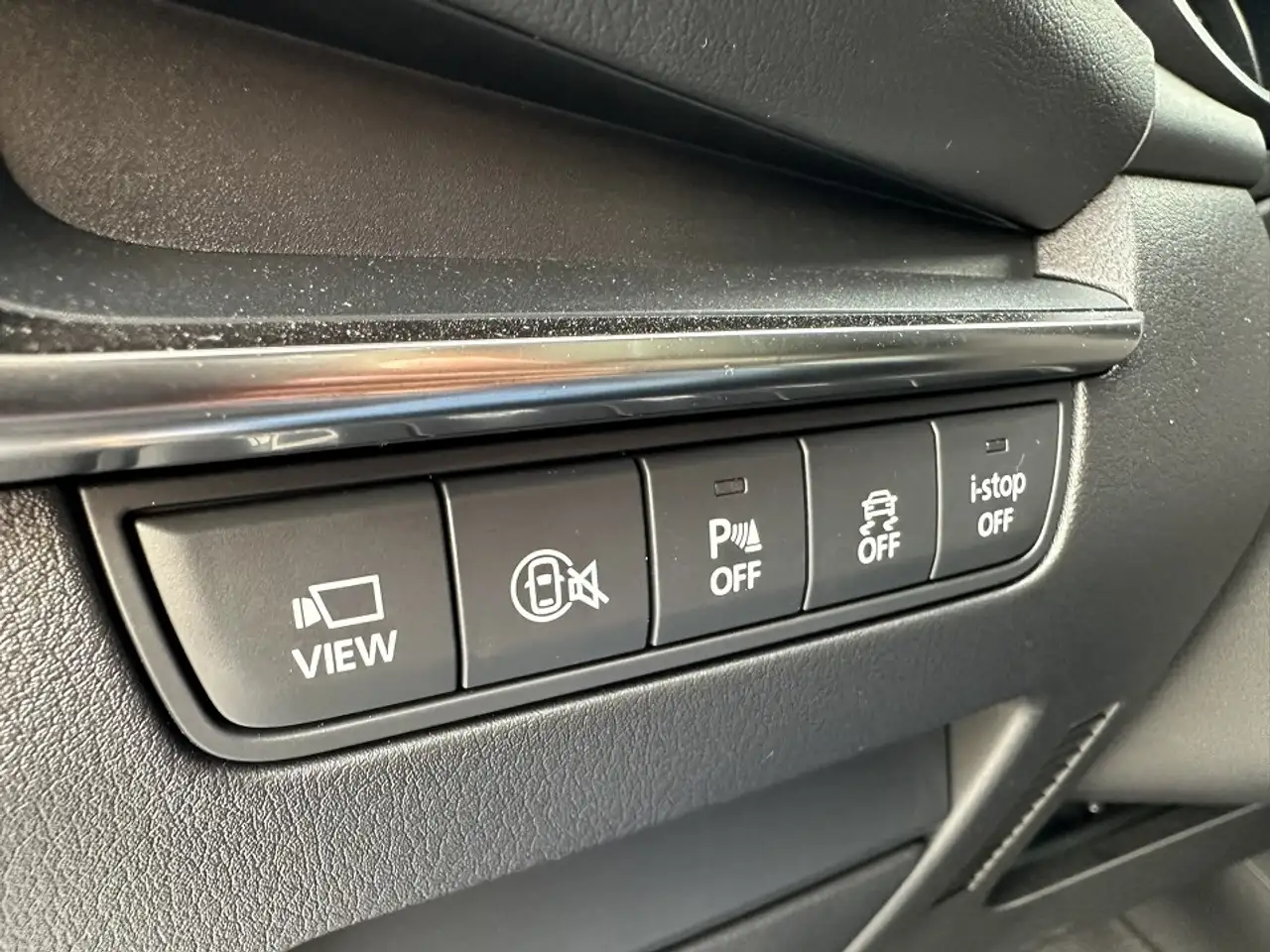 Mazda 3 2.0L e-SKYACTIV X 186ps 6AT FWD Exclusive-line DAS — Vehicle gallery 10