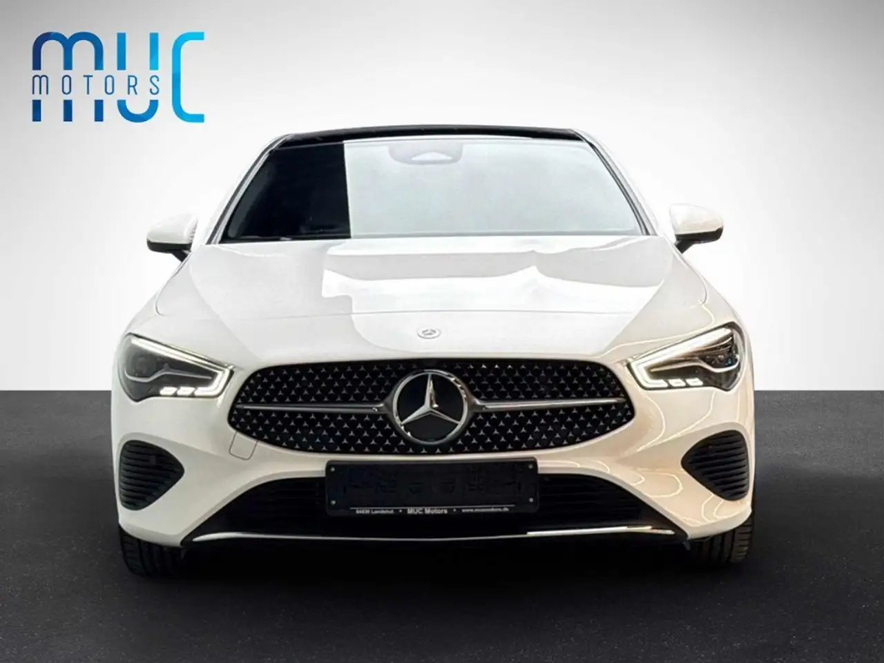 Mercedes-Benz CLA 180 Pano Standhzg ACC Lenkhzg Neuwertig — Galería del vehículo 2