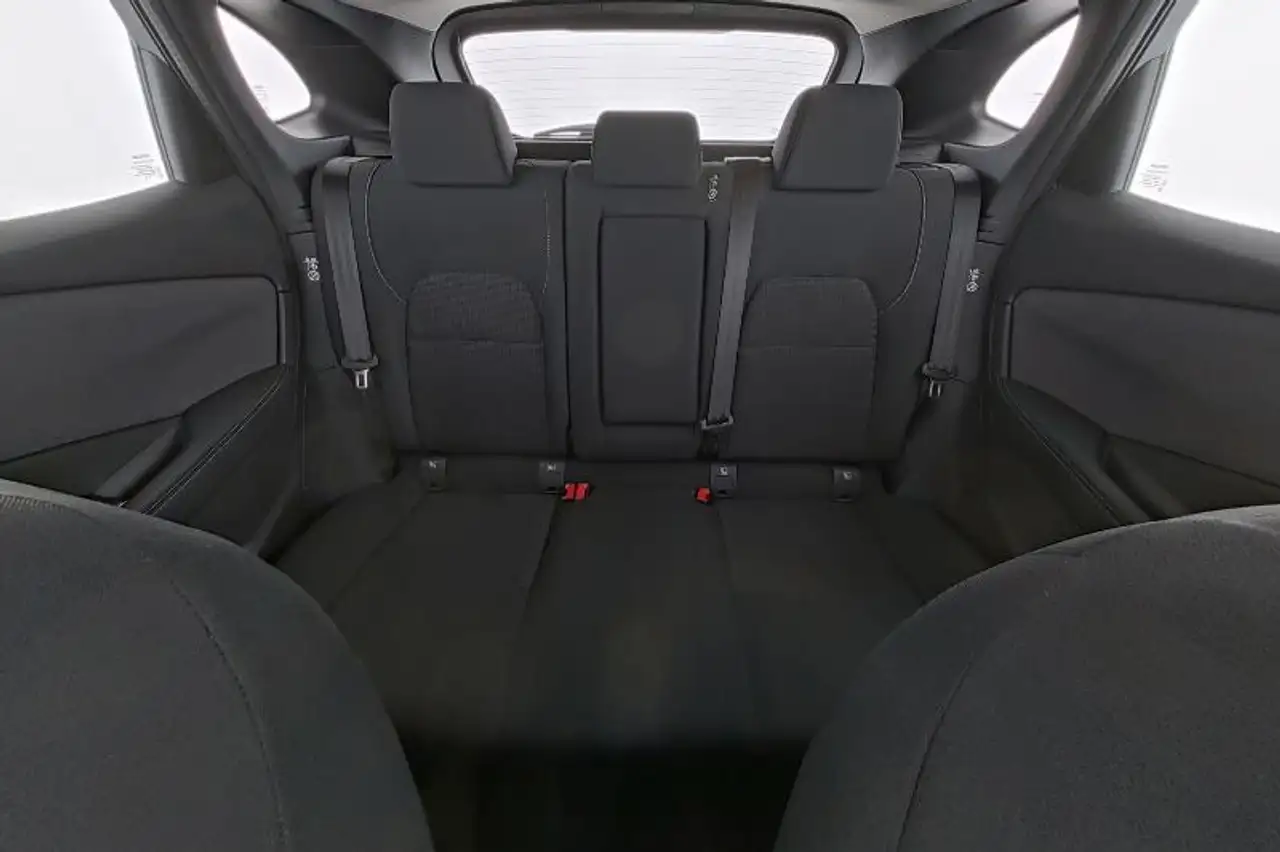 Nissan Qashqai QASHQAI MY24 1.3 DIG-T MHEV — معرض صور السيارة 3
