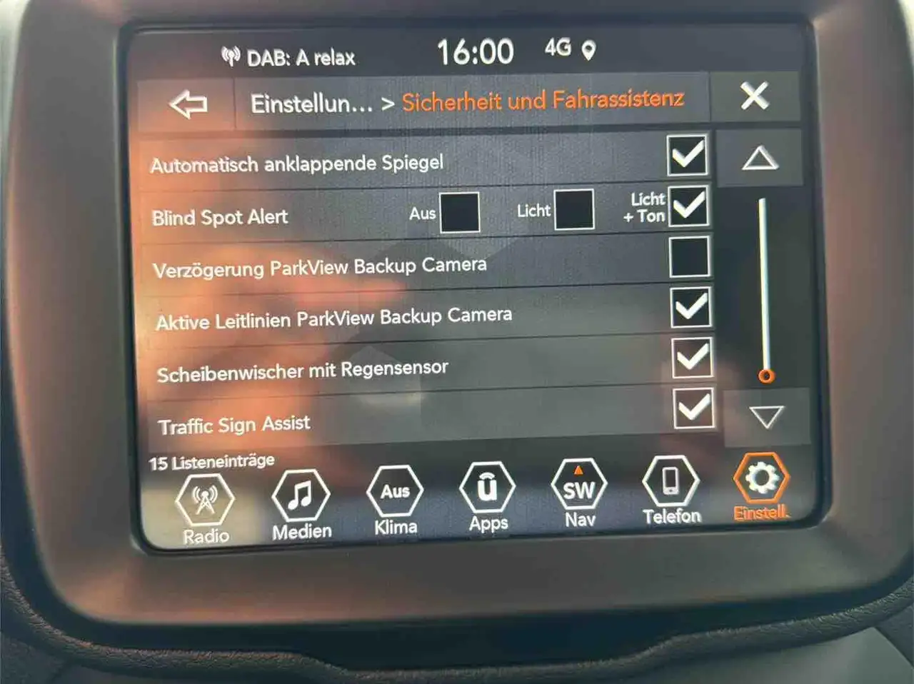 Jeep Renegade Limited e-Hybrid Navi Kam SHZ LHZ — Galerie du véhicule 25