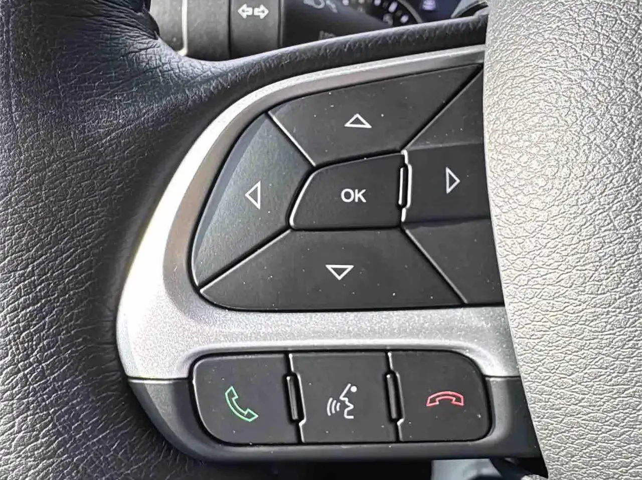 Jeep Renegade Limited e-Hybrid Navi Kam SHZ LHZ — Galerie du véhicule 15
