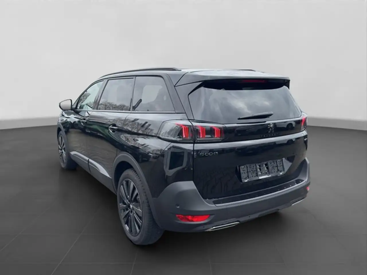 Peugeot 5008 Hybrid 136 GT 7-Sitzer +PANO+LED+SHZ+MEMORY+CAR... — Vehicle gallery 3