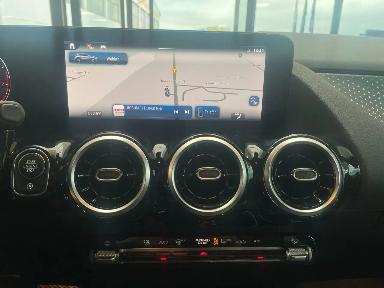 Mercedes-Benz GLA 220 4Matic Progressive *AHK *Night — Vehicle gallery 14