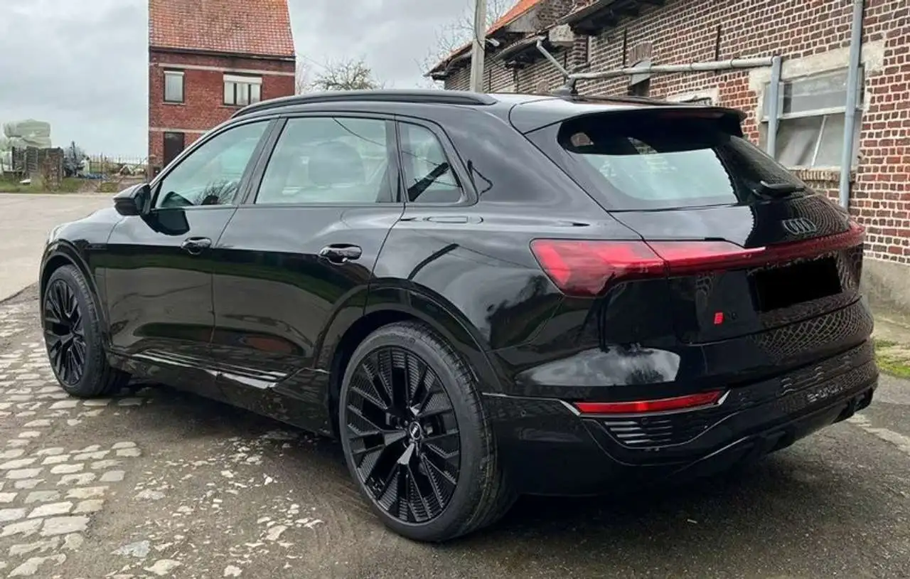 Audi Q8 e-tron 50 quattro Advanced — معرض صور السيارة 6