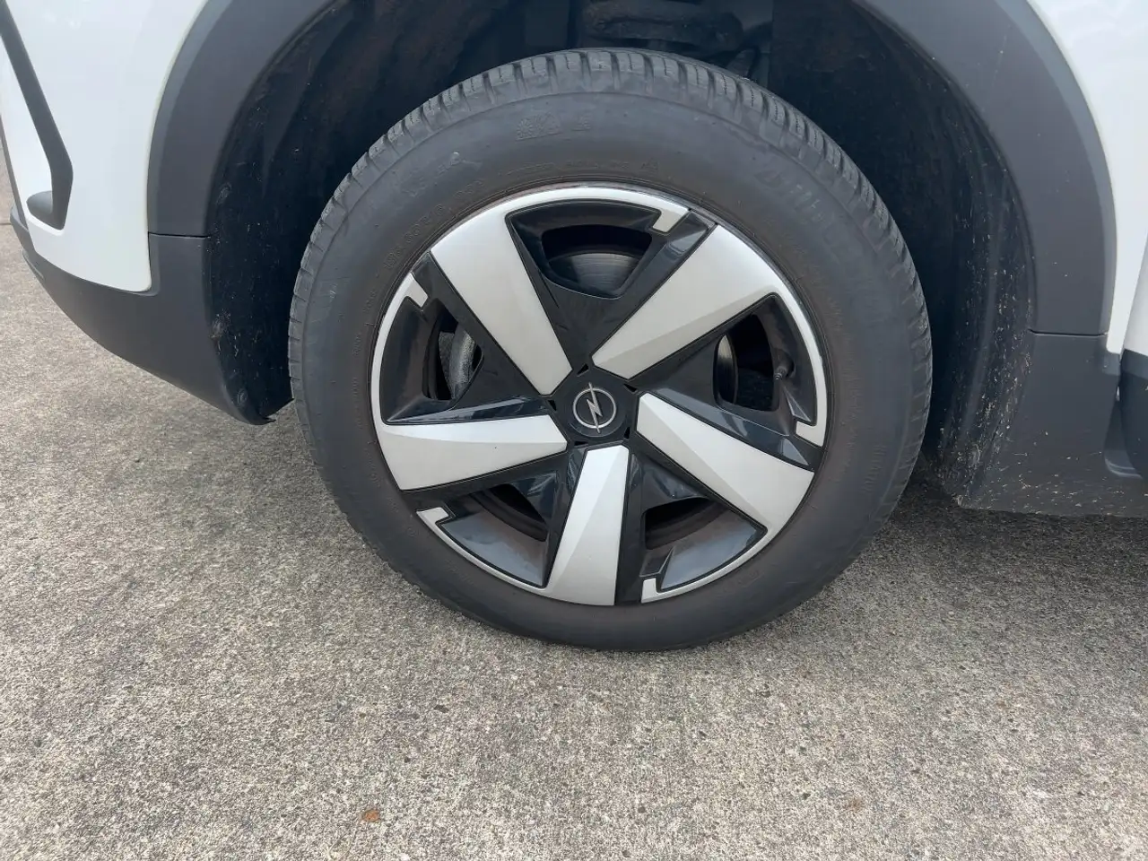 Opel Crossland *NAV+Allwet*+PDC+Sitzhei*+BFScheibe* — Galerie du véhicule 14