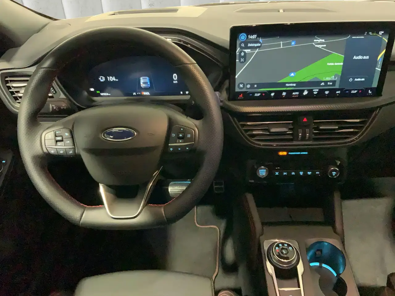 Ford Kuga ST-Line X Aut.*360GRAD*LED-MATRIX*NAVI*GRA*WINTER- — معرض صور السيارة 12