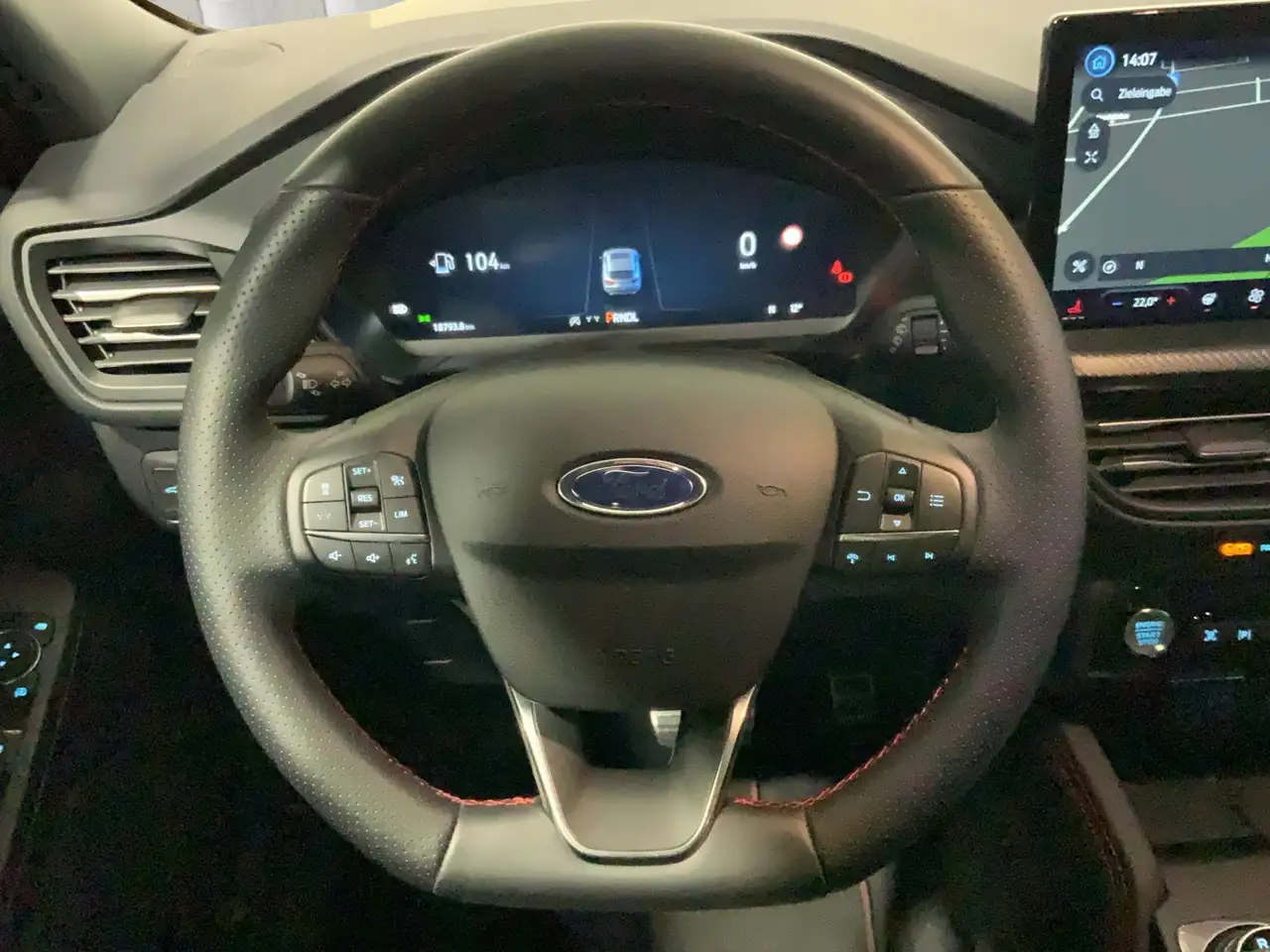 Ford Kuga ST-Line X Aut.*360GRAD*LED-MATRIX*NAVI*GRA*WINTER- — معرض صور السيارة 13